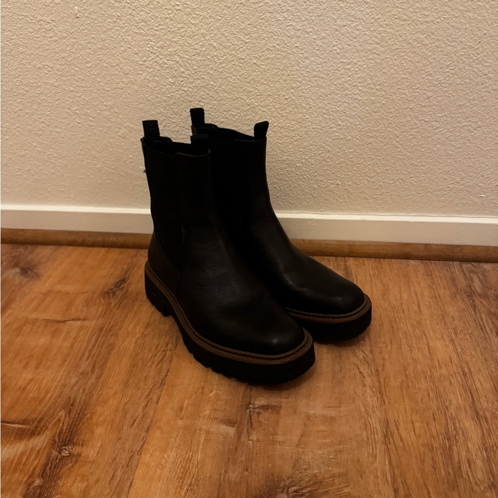 Sam Edelman Laguna Chelsea Boots